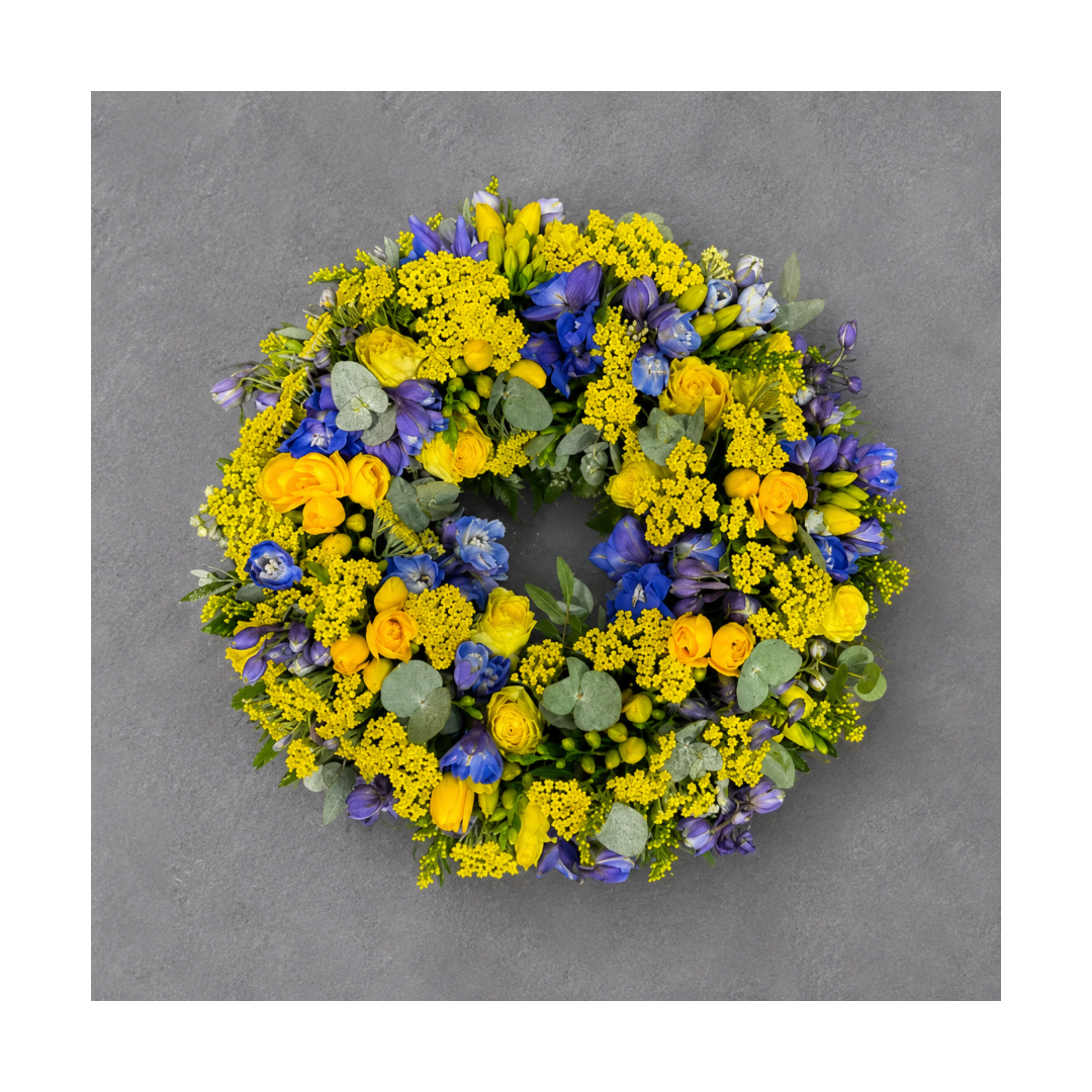 Gul og Blå Sommerkrans - begravelseskrans med gule og blå blomster